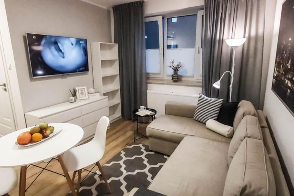 Bezagenta Mozart3 Studio Easy Access To City Wifi Varsavia Esterno foto